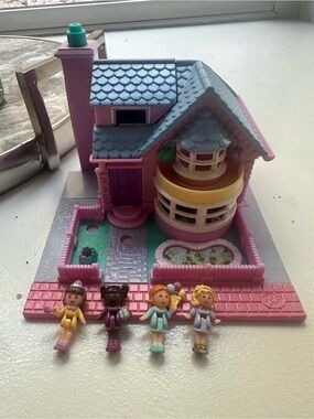 Vintage 90s Polly Pocket Bay Window House Set (Missing tree)